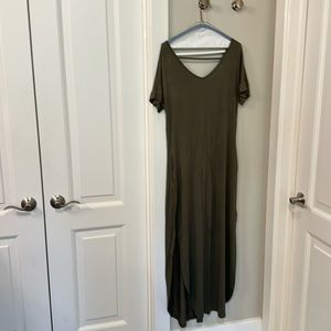 Flowy ling dress